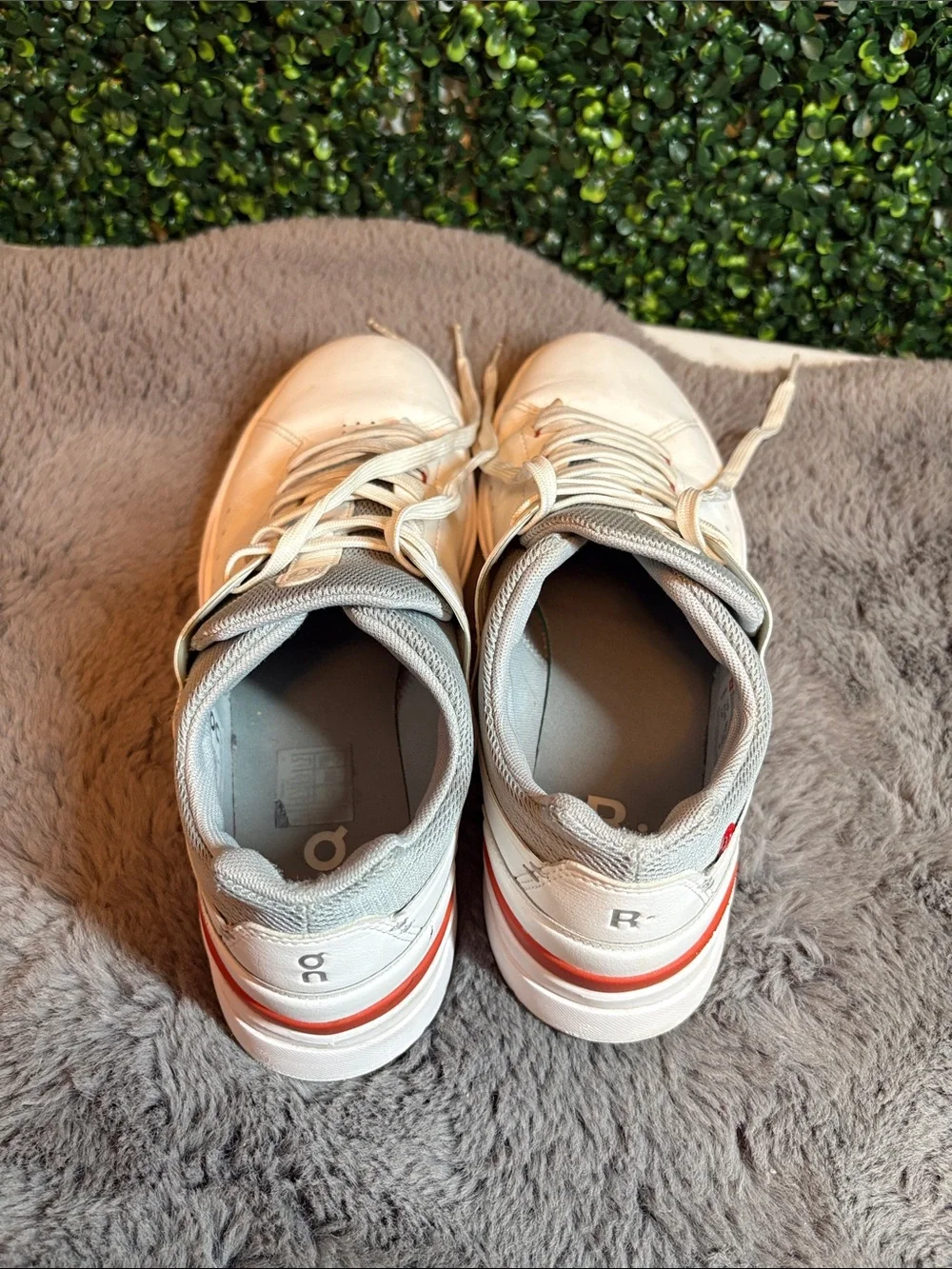 On Cloud On The Roger Advantage Sneakers Size 9.5